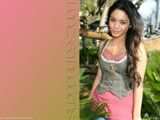 268309 (a): :1600x1200